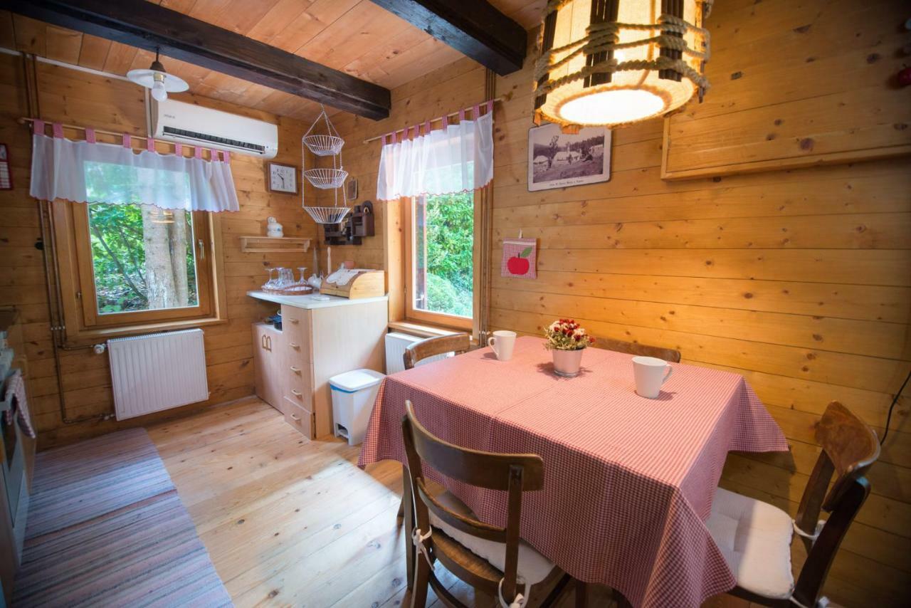 Holiday home In The Woods Vukelic